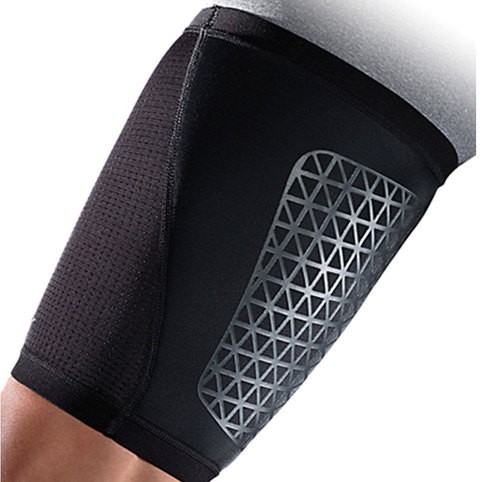 Nike Pro Combat Thigh Sleeve black Medium